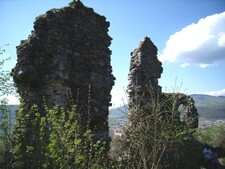 A huszti várrom
