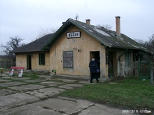 Ászár